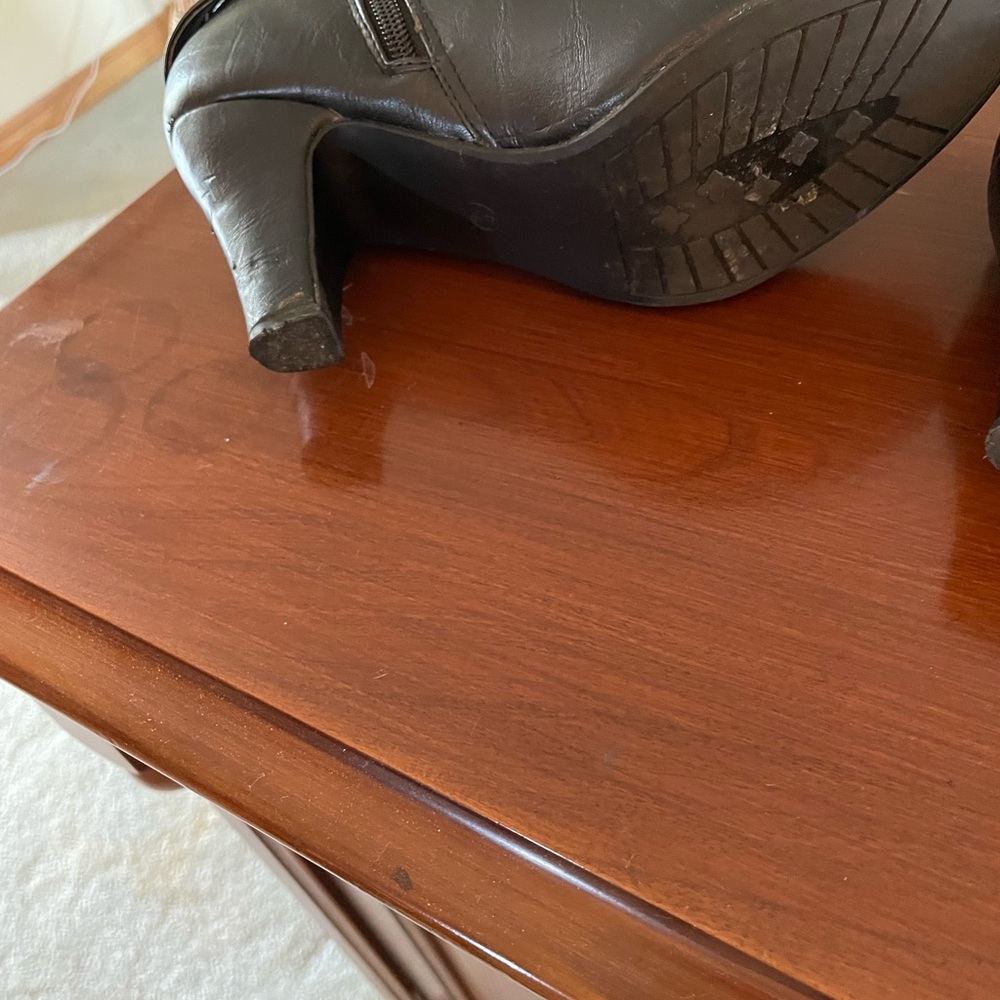 Le Chateau Ankle Boots Black Womens Medium - Picture 5 of 8